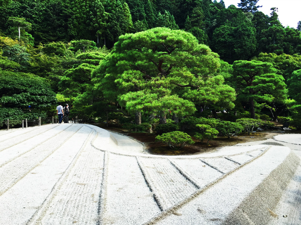 银阁寺枯山水